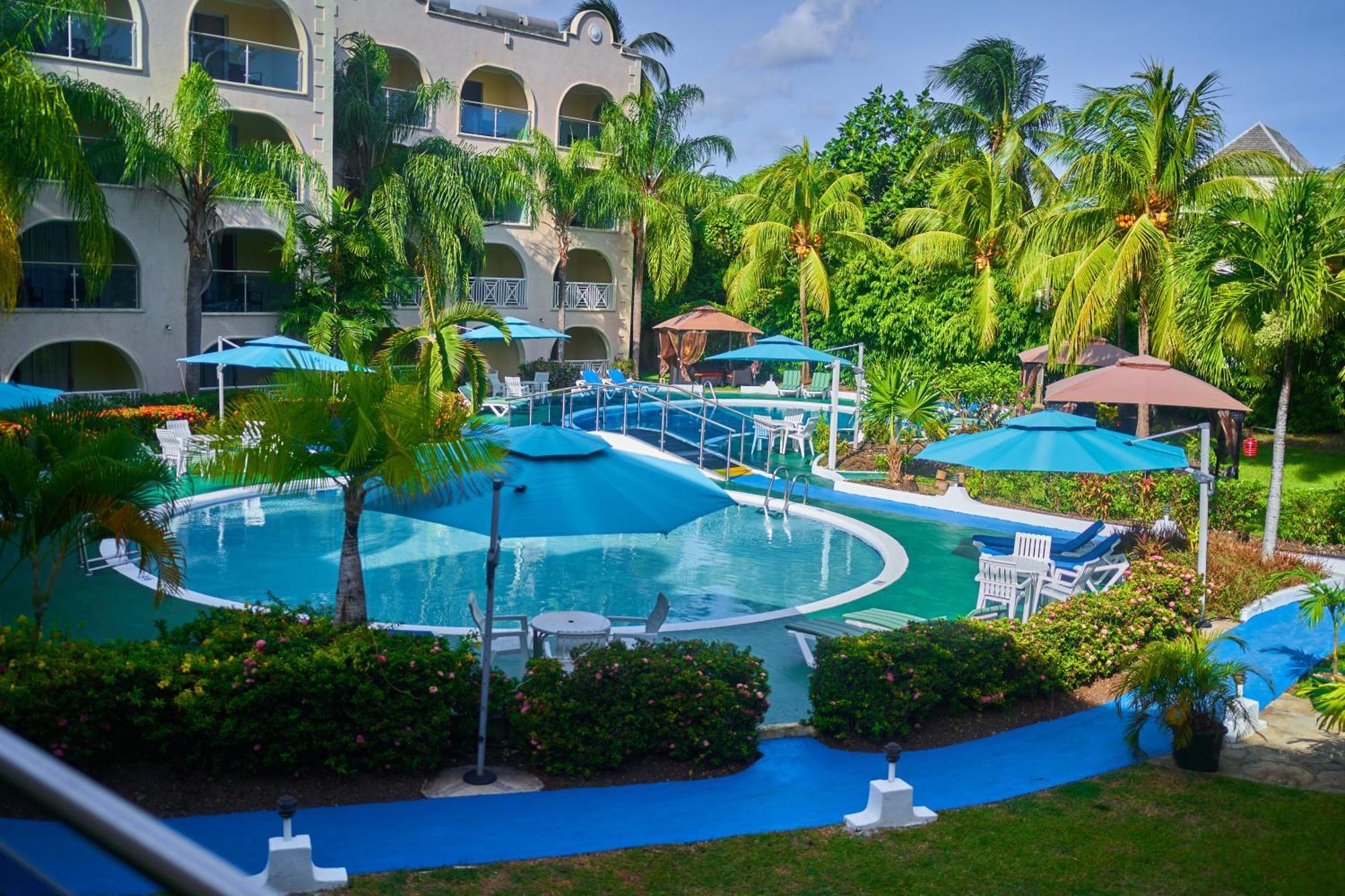 Sunbay Hotel Крайст Чърч Екстериор снимка