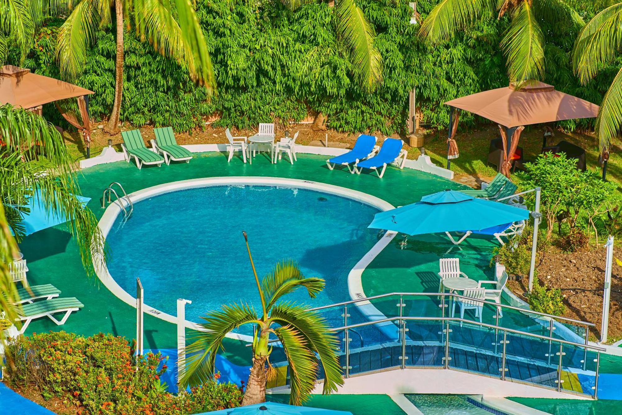 Sunbay Hotel Крайст Чърч Екстериор снимка