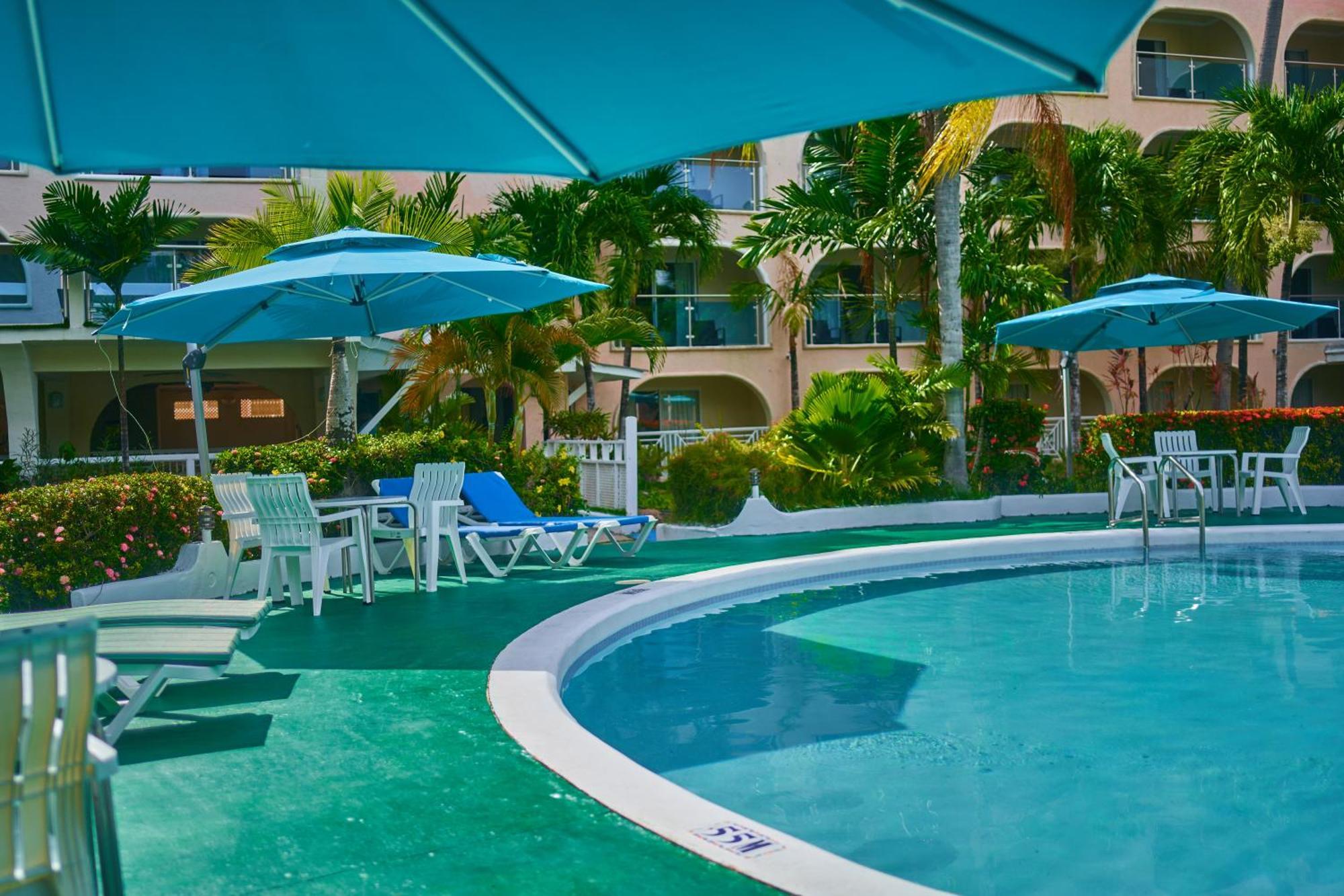 Sunbay Hotel Крайст Чърч Екстериор снимка