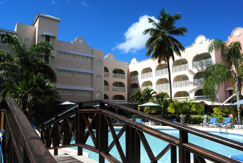 Sunbay Hotel Крайст Чърч Екстериор снимка